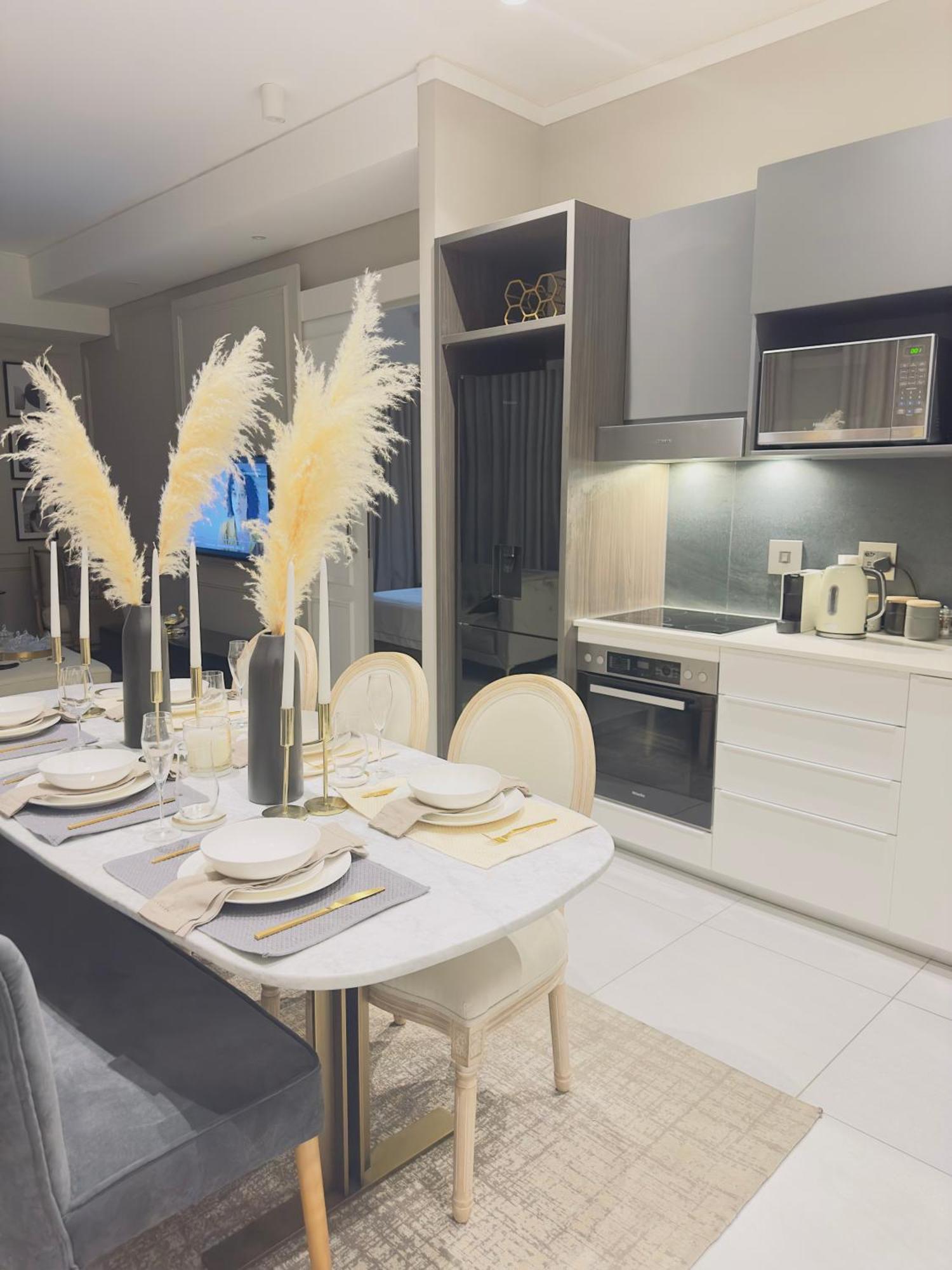 Hotel The Capital Trilogy Unit 205 Pretoria-Noord Esterno foto