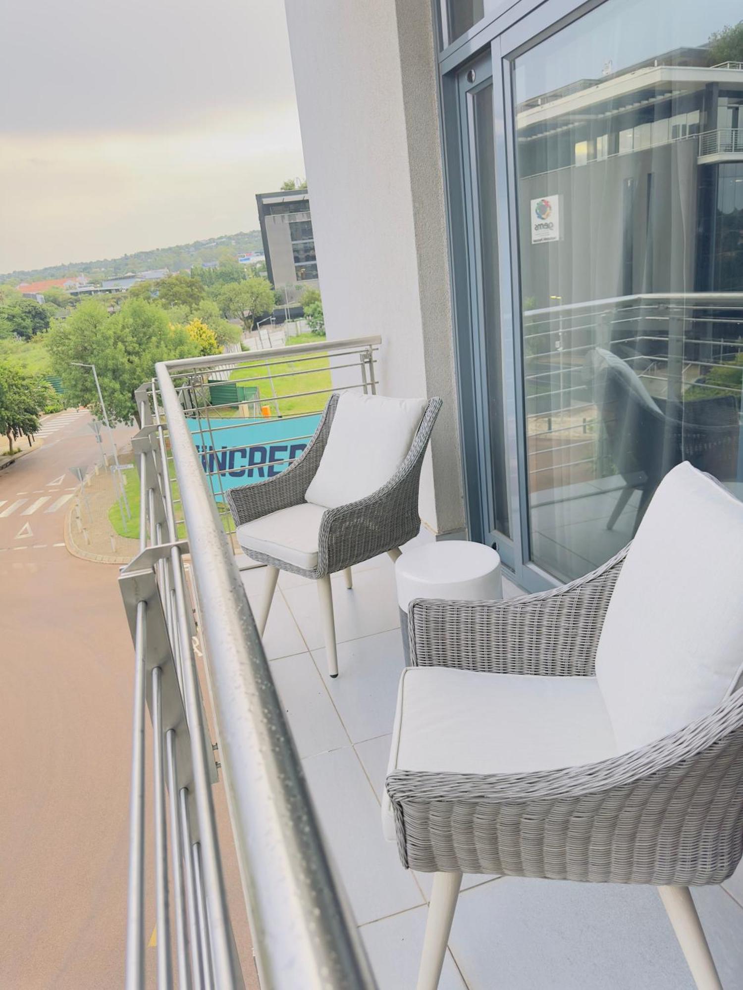 Hotel The Capital Trilogy Unit 205 Pretoria-Noord Esterno foto