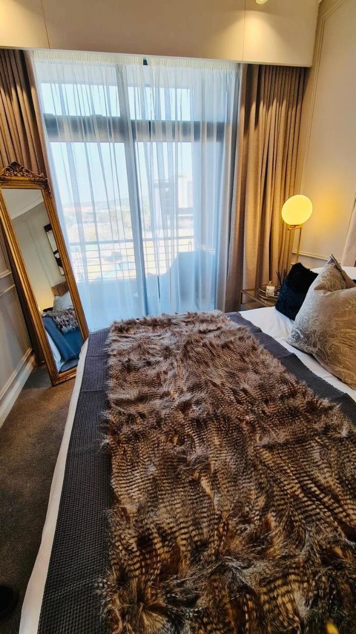 Hotel The Capital Trilogy Unit 205 Pretoria-Noord Esterno foto